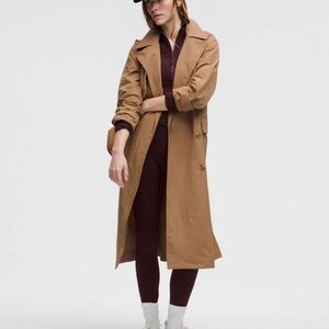 LULULEMON CLASSIC FIT TRENCH COAT CAMEL BROWN LARGE NWT
